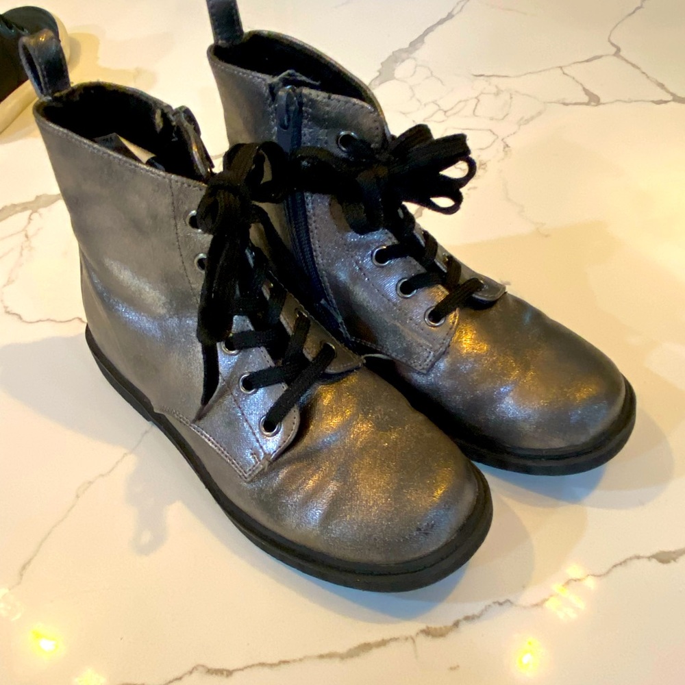 Girls Rachel Shoes Silver Zip-up Booties